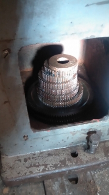 **ขายถูกๆครับ**เครื่องกลึงมือสองจากญี่ปุ่น IKEDA 5ฟุต แน่นๆ นิ่งๆ ทุกๆระบบใช้งานได้ดีมาก..จัดส่งทั่วไทยครับ