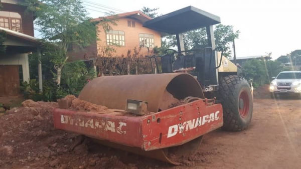 ต้องการขายด่วนๆรถบดสั่นสะเทือน2เพลา DYNAPAC CA250D 10.6ตัน