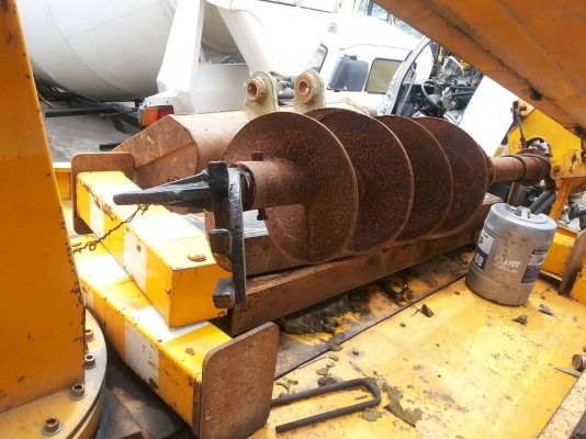 ขายแท่นสว่านเจาะหลุม  Aichi D706 เก่านอกสภาพสวยครับ0625940979