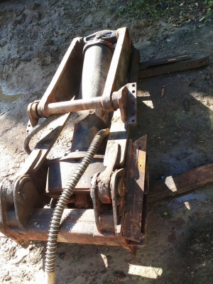 ขายดั้ม12ตัน อุปกรครบ พร้อมใช้