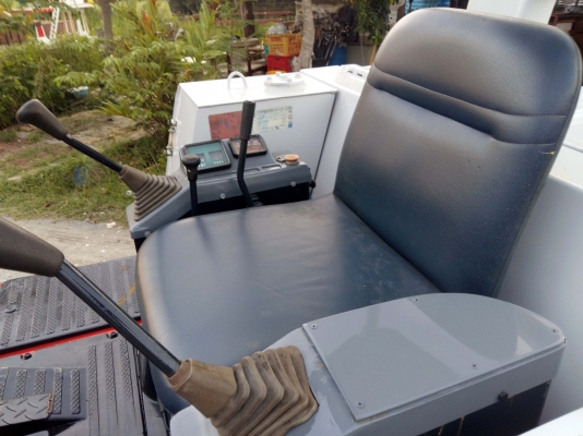 ขายรถแม็กโคร IHI IS30GX สนใจติดต่อ 088-269-5330