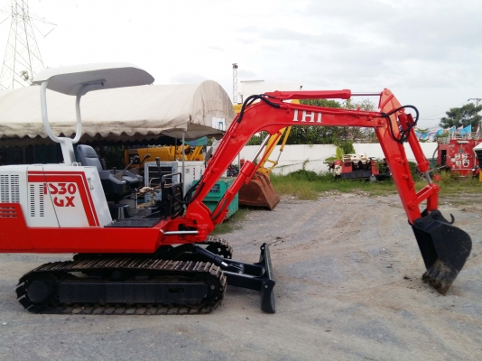 ขายรถแม็กโคร IHI IS30GX สนใจติดต่อ 088-269-5330