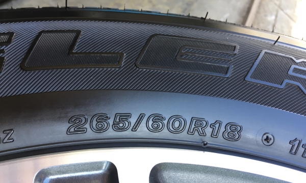 แม็กน้องๆป้ายแดง Toyota All New Fortuner ขอบ18 พร้อมยางป้ายแดง 265-60-18 ปี 17