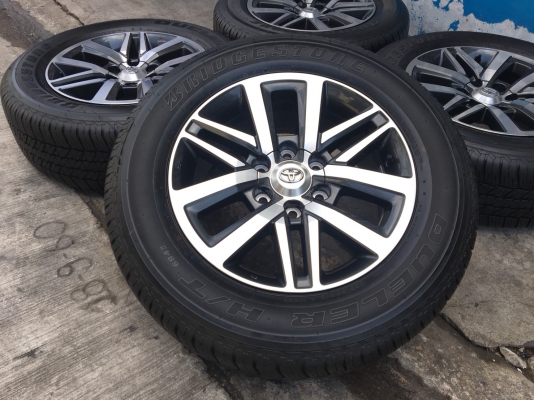 แม็กน้องๆป้ายแดง Toyota All New Fortuner ขอบ18 พร้อมยางป้ายแดง 265-60-18 ปี 17