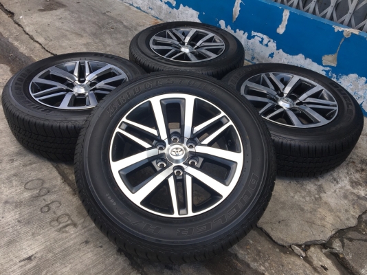 แม็กน้องๆป้ายแดง Toyota All New Fortuner ขอบ18 พร้อมยางป้ายแดง 265-60-18 ปี 17