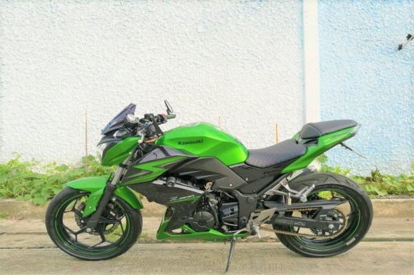 Z300 2015 รถบ้านแท้ เจ้าของคนเดียว มีของแต่ง รูดบัตรได้ Z300 2015 รถบ้านแท้ เจ้าของคนเดียว มีของแต่ง รูดบัตรได้