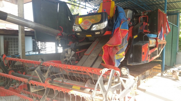 ขาย ศักดิ์พัฒนา อมตะ เบอร์ 2 ปี 56 ใช้งานน้อย 900 ช.ม รถออกป้ายแเดงมา สถาพสวยเดิม คันนี้สั่งคอเลส เครื่อง Isuzu 240 แรง รวมโบ พร้อมใช้งาน ราคา 980,000 ขายด่วนครับ 091-0206555 อยู่ ยโสธร เน้นโทรคุยครับ ขาย ศักดิ์พัฒนา อมตะ เบอร์ 2 ปี 56 ใช้งานน้อย 900 ช.ม รถออกป้ายแเดงมา สถาพสวยเดิม คันนี้สั่งคอเลส เครื่อง Isuzu 240 แรง รวมโบ พร้อมใช้งาน ราคา 980,000 ขายด่วนครับ 091-0206555 อยู่ ยโสธร เน้นโทรคุยครับ