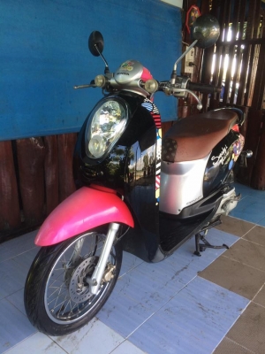 Honda Scoopy-i สี ชมพู-ดำ รถสวยเครื่องดี ราคาถูกครับ