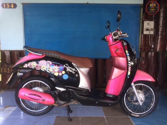 Honda Scoopy-i สี ชมพู-ดำ รถสวยเครื่องดี ราคาถูกครับ Honda Scoopy-i สี ชมพู-ดำ รถสวยเครื่องดี ราคาถูกครับ
