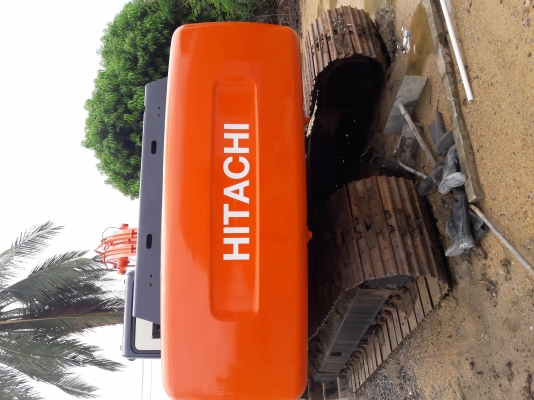 ขายHITACHI EX200-5 เก่าใน สภาพดี  ตรวจเช็คระบบพร้อมใช้  เอกสารเล่มทะเบียน  โทร  089-3818694  ดวงนภา