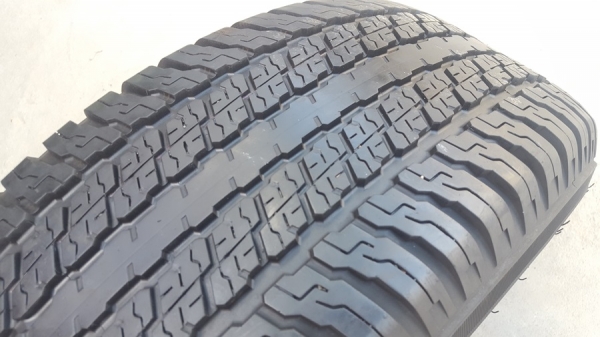 ขายยาง265/65/17 ปี 15 YOKOHAMA G94  4 เส้น