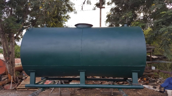 ถังเหล็ก 5300 ลิตรสภาพดี
