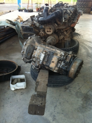 เครื่องยนต์รถโม่ปูนครบชุด Mitsubishi