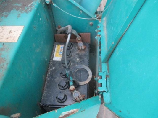 รถขุด  KOMATSU  PC28UU-1 เก่านอก เครื่องยนต์ 3D78  3สูบ  ขาย210,000 บาท