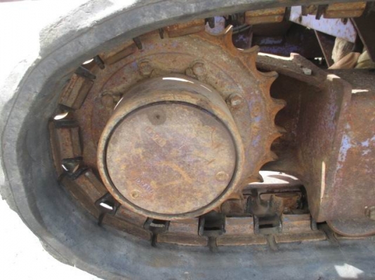 ขายรถขุด KOMATSU   PC28UU-2  เครื่องยนต์  3D84   3สูบ เก่าจากญี่ปุ่น   ยังไม่เคยใช้งานในไทย  250,000  บาท