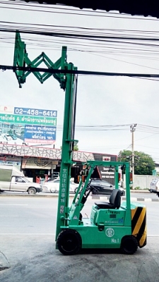 ขายรถยกมิตซูบิชิ 2.5 ตัน เครื่องเบนซิน เกียร์ออโต้ (งายืดยาวออกได้ 1 เมตร เหมาะสำหรับงานในโรงหลอม )กระบอกคู่ เสาสูง 4 เมตร ยางตันใหม่ พวงมาลัยเพาเว่อร์  สีเดิมจากนอก นำเข้าจากญี่ปุ่น ใช้งานได้ทันที ราคา220000