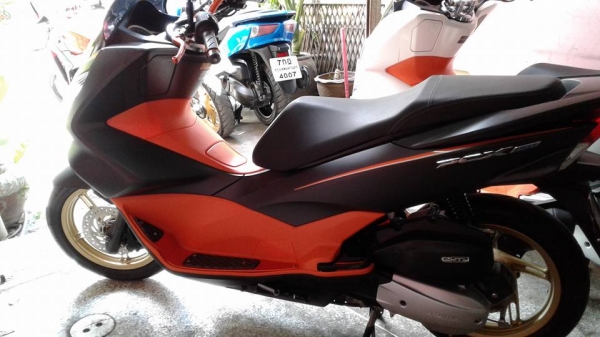 ขาย Honda PCX 150 All New (รุ่นเตาแก๊สโฉมปัจจุบัน) ปี 60 ไมล์สามพันกว่าโล รถสวย ไม่มีรอยล้ม มีแฮดน์, ขาย Honda PCX 150 All New (รุ่นเตาแก๊สโฉมปัจจุบัน) ปี 60 ไมล์สามพันกว่าโล รถสวย ไม่มีรอยล้ม มีแฮดน์,
