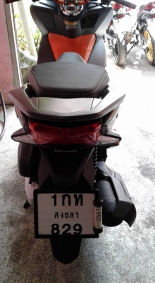 ขาย Honda PCX 150 All New (รุ่นเตาแก๊สโฉมปัจจุบัน) ปี 60 ไมล์สามพันกว่าโล รถสวย ไม่มีรอยล้ม มีแฮดน์,