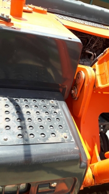 ขายด่วน!! Hitachi ZX200-1 สภาพสวยค่ะ