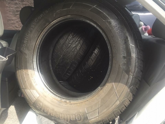 ยาง Continental 265 65 17 ปี16 ดอกเต็ม ไม่มีปะ ราคาไม่แพง