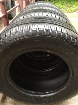 ยาง Goodyear 265 65 17 ปี16 ดอกเต็ม ไม่มีปะ ราคาไม่แพง ยาง Goodyear 265 65 17 ปี16 ดอกเต็ม ไม่มีปะ ราคาไม่แพง