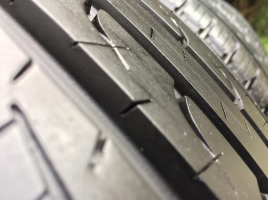 ยาง Goodyear 265 65 17 ปี16 ดอกเต็ม ไม่มีปะ ราคาไม่แพง ยาง Goodyear 265 65 17 ปี16 ดอกเต็ม ไม่มีปะ ราคาไม่แพง