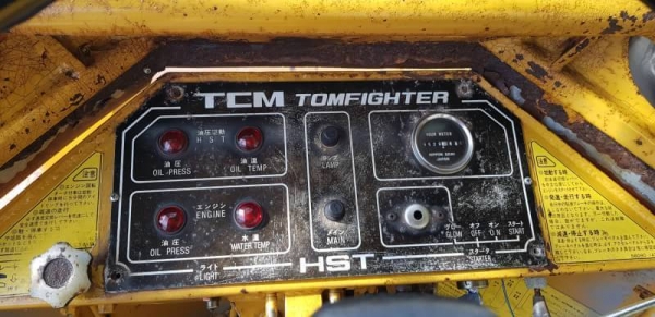 ขายด่วน245,000รถยกตักหัวเก๋งเอวอ่อนTCMHL808A-2ตักยก2.5ตันยกสูง3เมตรรถขับเคลื่อน4ล้อเกียร์ท็อกโลฮายรถนอกเพื่งนำเข้ามายังไม่เคยใช้งานในเมืองไทยเลย