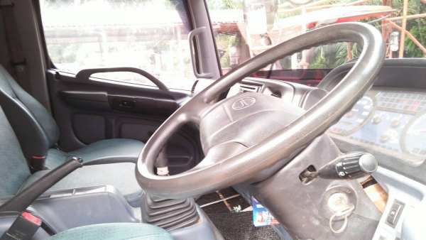 รถฮีโน่ 6 ล้อดั้ม FC9J 175 แรงม้า. ปี 53. สนใจติดต่อ 081 - 6079515