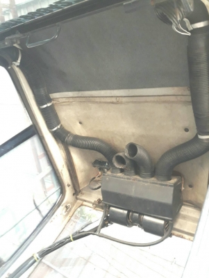 KOMATSU PC30-7 รถสวย พร้อมใช้งาน มีระบบไลน์หัวเจาะ เครื่องดี ปั้มดี ทำงานไม่มีโหลด ราคาต่อรองได้ ติดต่อ 0872976734