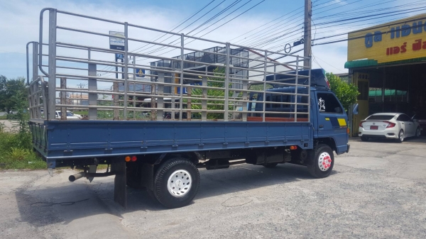 ISUZU NPR 115แรงม้า ยาว5เมตร คัทซีสวย เครื่องดี สภาพพร้อมใช้งาน ราคาต่อรองได้ ติดต่อ 0872976734