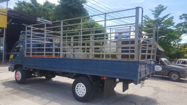 ISUZU NPR 115แรงม้า ยาว5เมตร คัทซีสวย เครื่องดี สภาพพร้อมใช้งาน ราคาต่อรองได้ ติดต่อ 0872976734