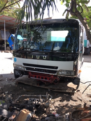 ขายหัวรถสิบล้อ