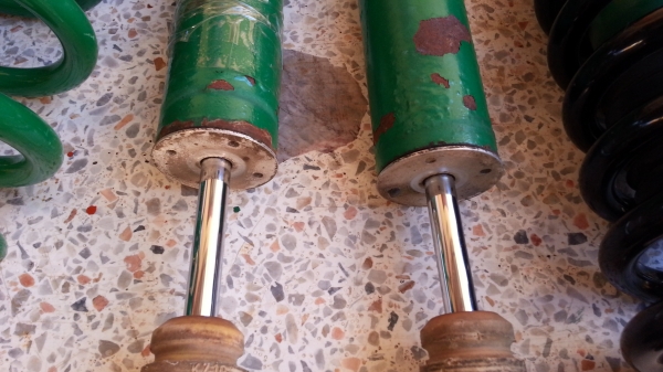 ขายโช๊ค TEIN ใส่ ฮอนด้า โอดีสซี่ เก่านอกยุ่นๆ ไม่รั่วซึม ตามรูป ขายโช๊ค TEIN ใส่ ฮอนด้า โอดีสซี่ เก่านอกยุ่นๆ ไม่รั่วซึม ตามรูป