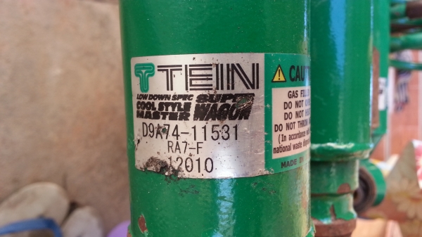 ขายโช๊ค TEIN ใส่ ฮอนด้า โอดีสซี่ เก่านอกยุ่นๆ ไม่รั่วซึม ตามรูป ขายโช๊ค TEIN ใส่ ฮอนด้า โอดีสซี่ เก่านอกยุ่นๆ ไม่รั่วซึม ตามรูป