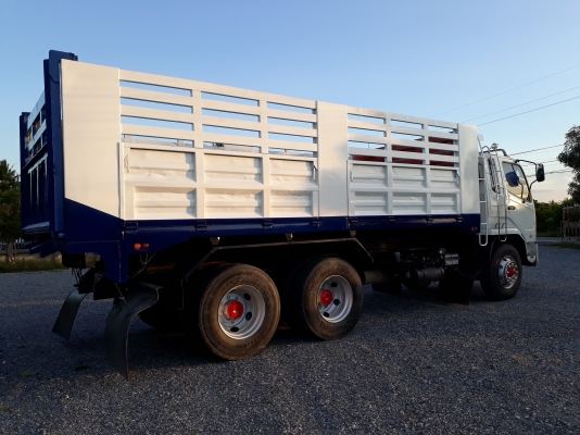 ขายสิบล้อดั๊มสองเพลา ยูโรทีปี 56 240 แรง