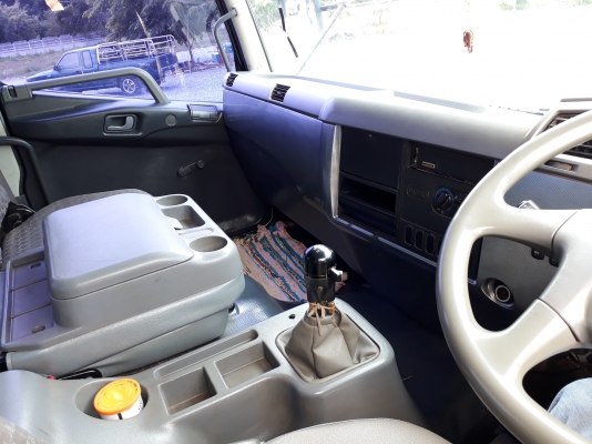 ขายสิบล้อดั๊มสองเพลา ยูโรทีปี 56 240 แรง