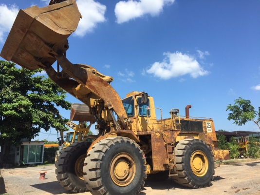 ขายรถตัก CATERPILLAR 988B รถนำเข้าจากญี่ปุ่นแท้ๆ บุ้งกี๋ขนาด 4.5 คิว เครื่อง เกียร์ ปั้ม สมบูรณ์พร้อมใช้ครับ ติดต่อ 063-9316985 ID LINE : 0639316985