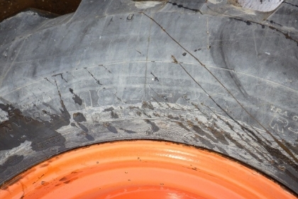 ขายรถตัก HITACHI LX80-7 ขนาดเทียบเท่า TCM L16 เครื่อง ISUZU เกียร์ ปั้ม สมบูรณ์พร้อมใช้ครับ ติดต่อ 063-9316985 ID LINE : 0639316985 ครับ