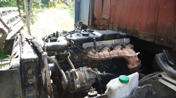 (ลดราคา) รถบ้าน รถห้าง รูปจริง เจ้าของขายเอง (ญาติฝากขายจะไปซื้อวัว) ISUZU NPR 115 แรงม้า หัวยกได้ ป