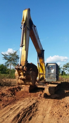 ขาย 465,000 บาท KOBELCO SK200 MARK 3 เครื่องดี ปั้มแรง โช่หนา เอวแน่น เอกสารอินวอยท์  รถอยู่ จ.สกลนคร โทร&amp;ไอดีไลน์ 0610710295