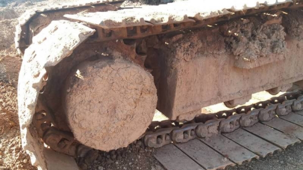 ขาย 465,000 บาท KOBELCO SK200 MARK 3 เครื่องดี ปั้มแรง โช่หนา เอวแน่น เอกสารอินวอยท์  รถอยู่ จ.สกลนคร โทร&amp;ไอดีไลน์ 0610710295