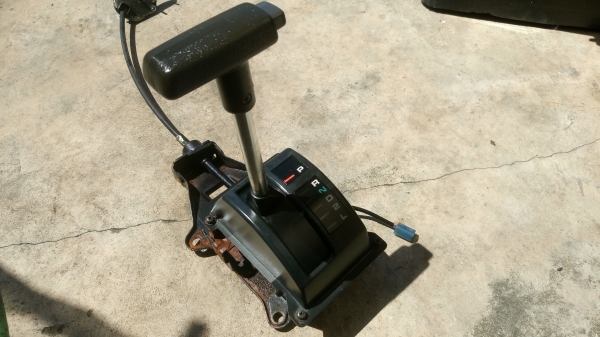 ขายด้ามเข้าเกียร์ออโต้ทราคลาสสิค