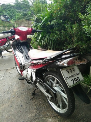 Spark 135 ครัชมือ สีดำแดง ขับดี ราคาถูก