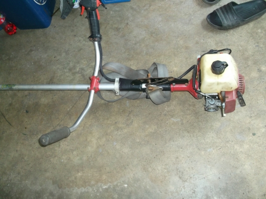 ขายเครื่องตัดหญ้า2จังหวะ ขายเครื่องตัดหญ้า2จังหวะ