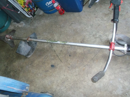 ขายเครื่องตัดหญ้า2จังหวะ ขายเครื่องตัดหญ้า2จังหวะ