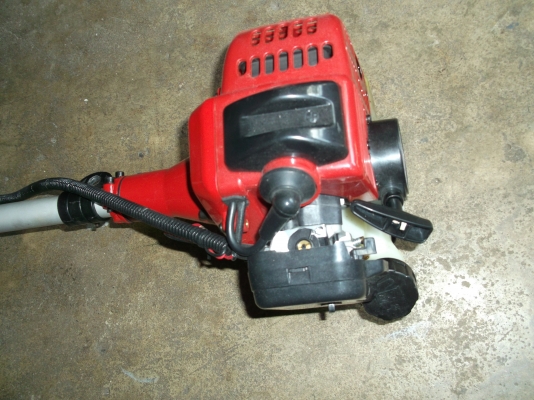 ขายด่วนเครื่องตัดหญ้าใหม่2850