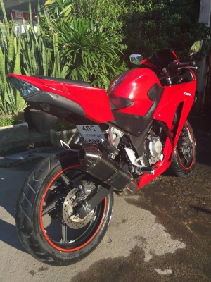 CBR 300 r สีแดง ปี 2559 รถสวยมาก หล่อเว่อร์ ราคาถูกๆ CBR 300 r สีแดง ปี 2559 รถสวยมาก หล่อเว่อร์ ราคาถูกๆ