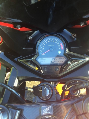 CBR 300 r สีแดง ปี 2559 รถสวยมาก หล่อเว่อร์ ราคาถูกๆ CBR 300 r สีแดง ปี 2559 รถสวยมาก หล่อเว่อร์ ราคาถูกๆ
