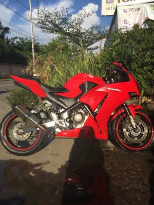CBR 300 r สีแดง ปี 2559 รถสวยมาก หล่อเว่อร์ ราคาถูกๆ CBR 300 r สีแดง ปี 2559 รถสวยมาก หล่อเว่อร์ ราคาถูกๆ