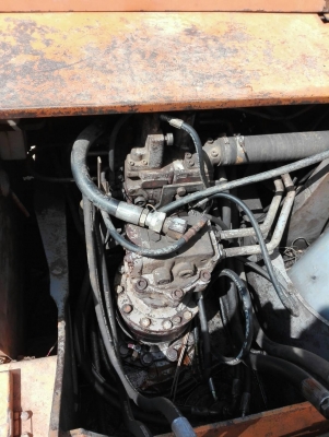 ขายด่วน แม็คโคร HITASHI EX120-1 สภาพสวยพร้อมใช้งาน เครื่องปั้มดีเยี่ยม โซ่ช่วงล่างสวย แอร์เย็น เอกสารใบแจ้งจำหน่าย สนใจโทรสอบถาม 093-0764943  088-3223272 K ตั้ม